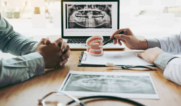 Best Dentist for Tooth Abscess  in Burnham, PA